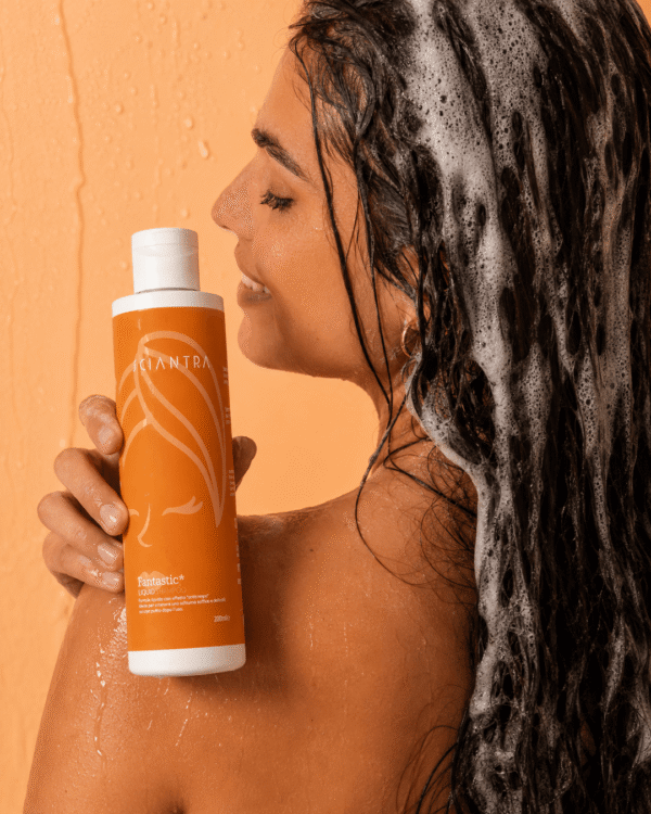 SHAMPOO FANTASTIC LIQUID*